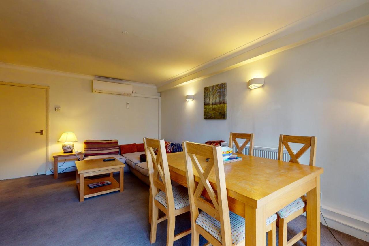 Hertford Court London Ngoại thất bức ảnh