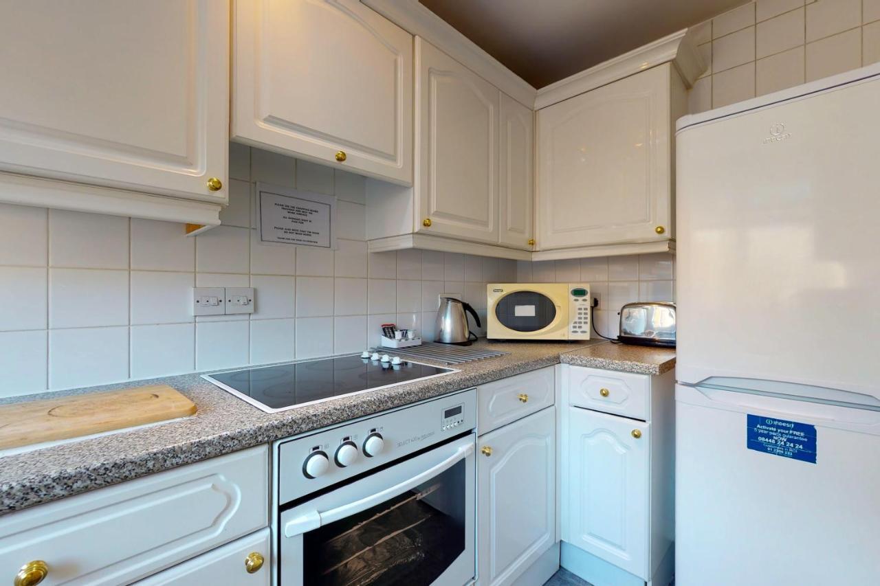 Hertford Court London Ngoại thất bức ảnh